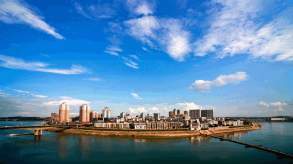 “学习贯彻市第五次党代会精神”征文启事